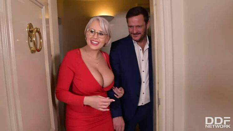 [DDFNetwork] - Angel Wicky And Sofia Lee In A Hot Valentines Day Scene