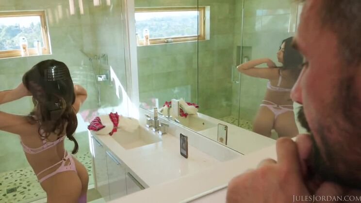 [JulesJordan] - Brunette Xxlayna Marie Can't Handle Manuel's Fat Shaft - Xxlayna Marie