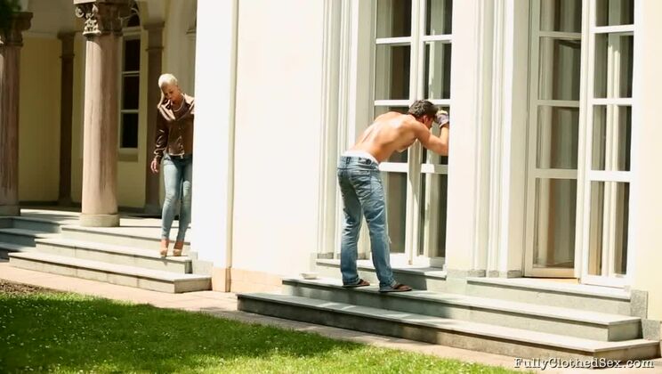 Nathaly's Lingerie Outdoor Deepthroat