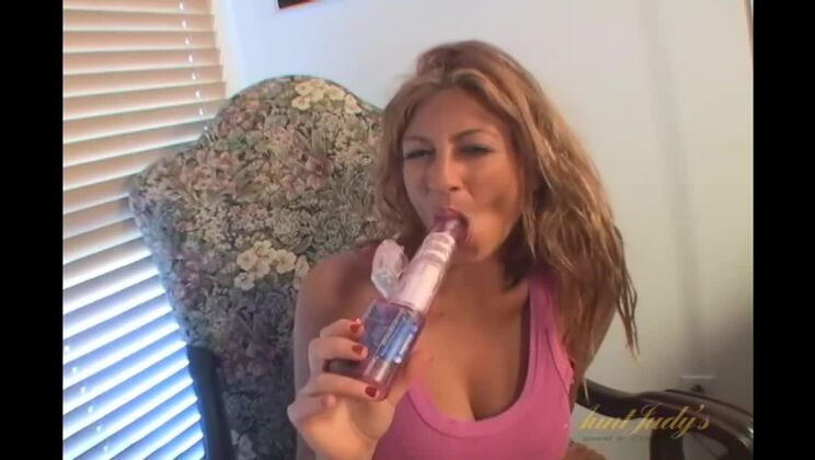 Lucky's Big Tits and Toy Masturbation Session
