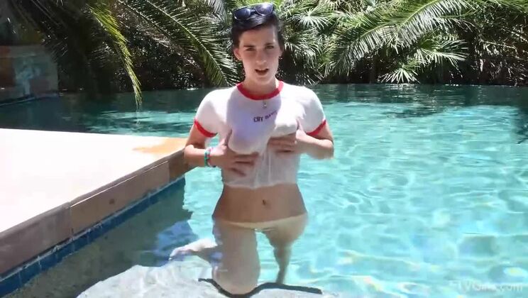  Bella's Young and Confident Experience 