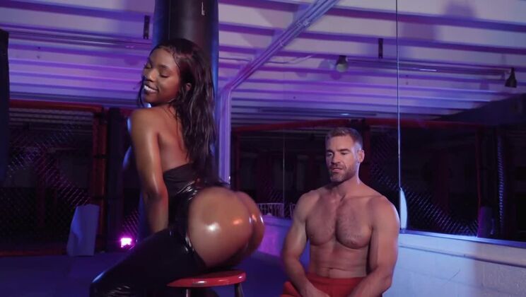 [Flixxx] - Sarah Banks Fetish Fun on 21.11.2018 - Sarah Banks