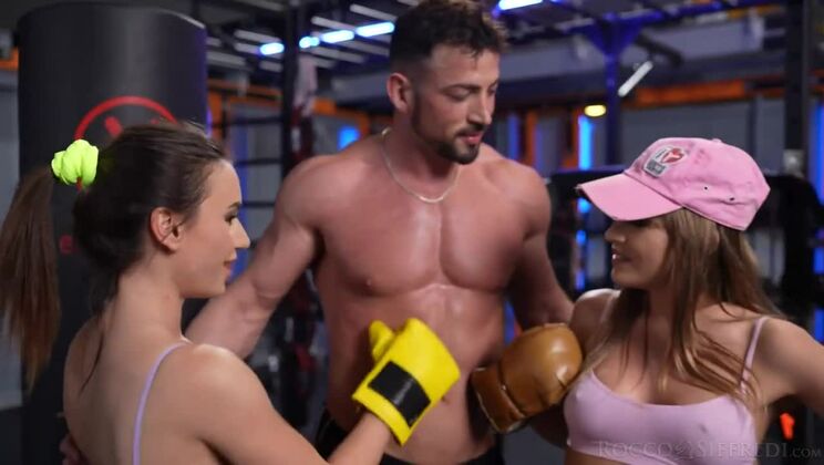 Handjob and Facial for Spanish Girl