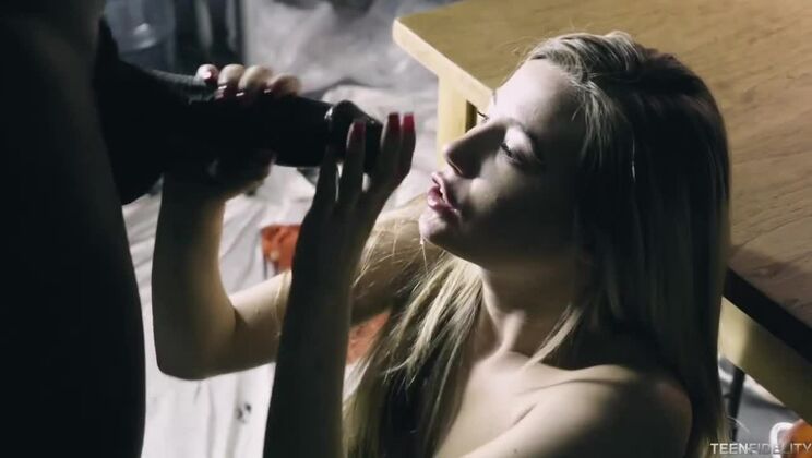 [TeenFidelity] - Carolina Sweets' Deepthroat Skills Put To The Test By Jason Brown - Carolina Sweets - Jason Brown