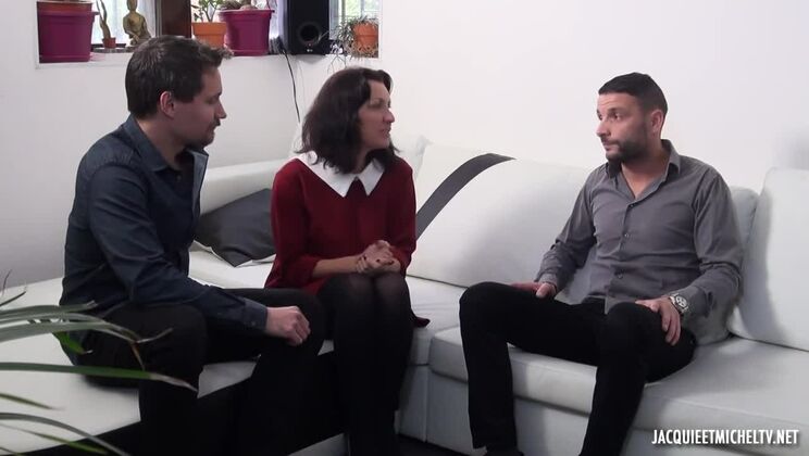 [Jacquie&MichelTV] - Stockings And Greed With Leonie