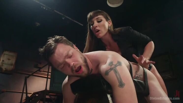 Mistress Kara's Humiliation Play