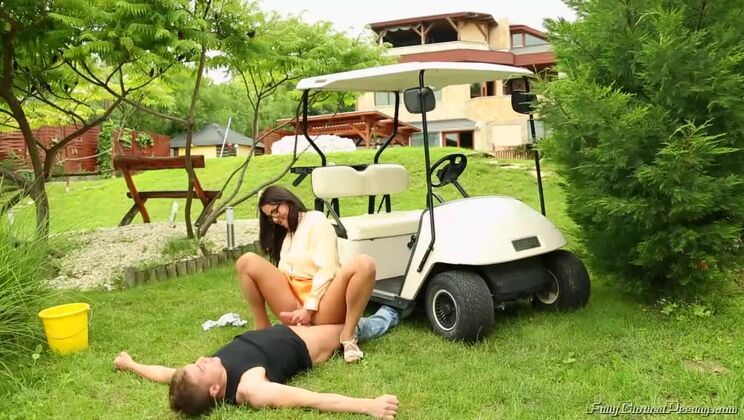 [Tainster] - Valentina And Bella's Golden Shower Adventure - Valentina Ross - Bella Anne