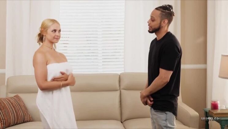 [Hustler] - Sarah Vandella - Blonde Stepmom's Big Tits Fantasy