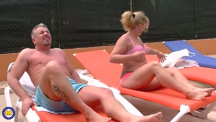 Blonde Mature Lesbians Teresa Lynn's Naughty Games