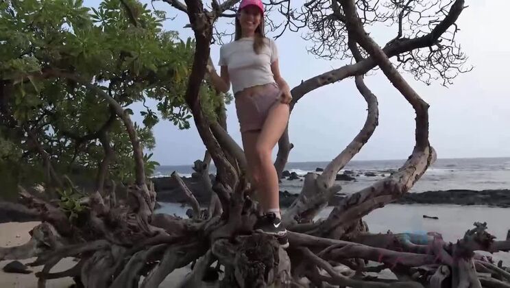 [ATKGirlfriends] - Jill Kassidy's Hawaiian Beach Adventure - Jill Kassidy
