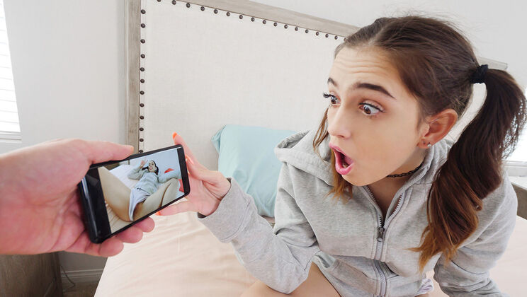 [SisLovesMe] - Wet and Ready Stepsister