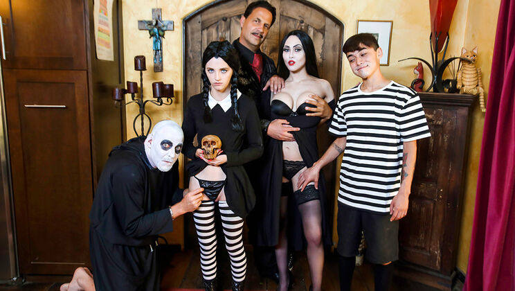 [MYLF] - Addams Family Adult Party