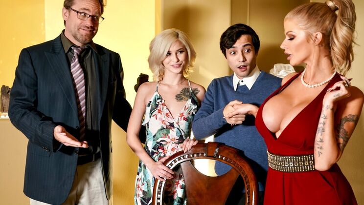 [Brazzers] - Foot Play with Latina Lovelies