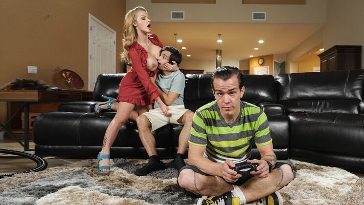 [Brazzers] - Mom Gets New Big Boobs!