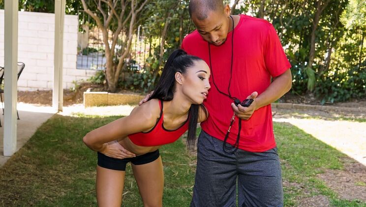 [Brazzers] - Watch and Worship Her - Ricky Johnson - Alexis Tae