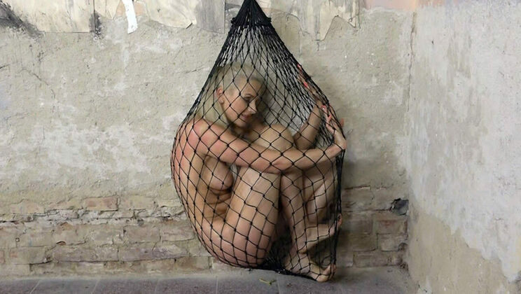 [Submissed] - Katy Sky's Slow and Painful Climax