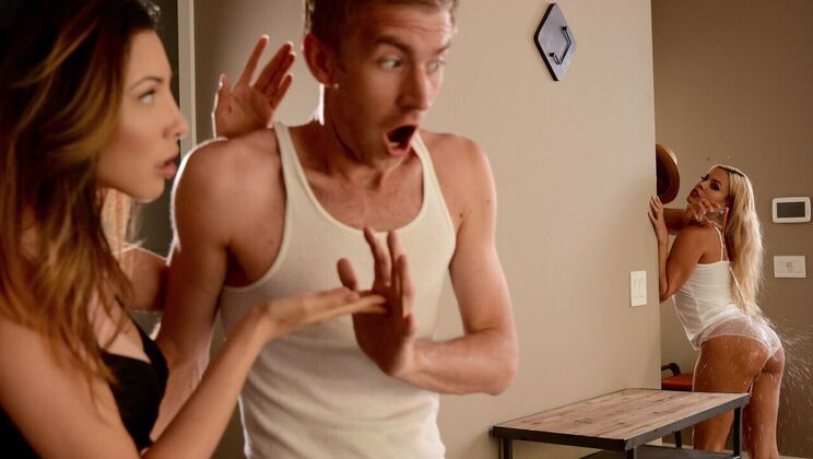 [Brazzers] - Blonde Bombshell's Hot Summer