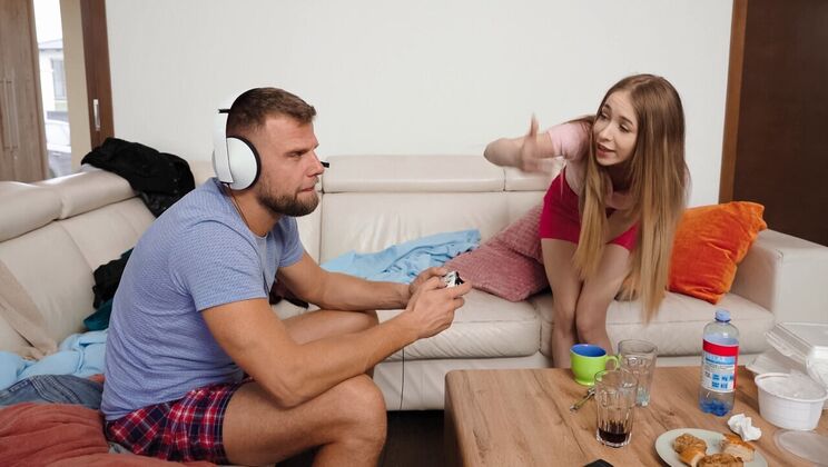 [TeensLoveHugeCocks] - Blonde Amateur Fucked Every Way