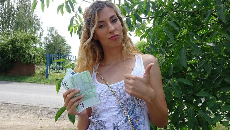 Shona's Public Doggystyle fuck