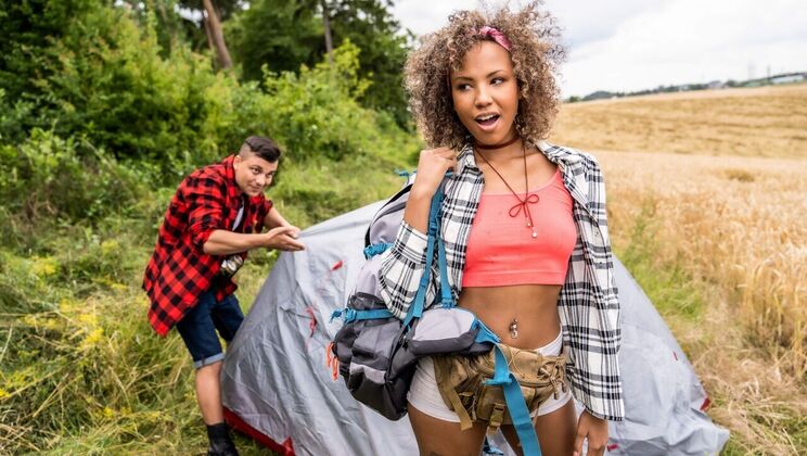 Outdoor Sex with Don Diego and Romy Indy