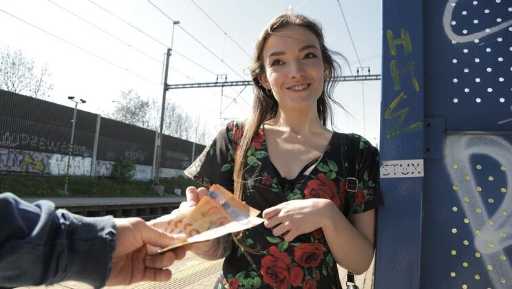 [PublicAgent] - Tattooed Babe Rides Big Cock Outdoors - Max Dior - Kylie Nymphette