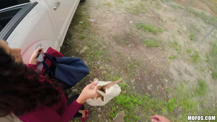 [StrandedTeens] - Latina Leaves Baggage for Blowjob - Sean Lawless - Gabriela Lopez