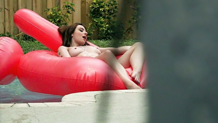 [PervsOnPatrol] - Blonde Poolside Masturbation - Tony Rubino - Scarlet Johnson