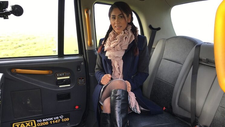[FakeTaxi] - Sahara Knite's Deepthroating Skills Put to the Test in POV - John - Sahara Knite