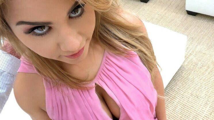 Sofia Valletta Amateur Homecoming