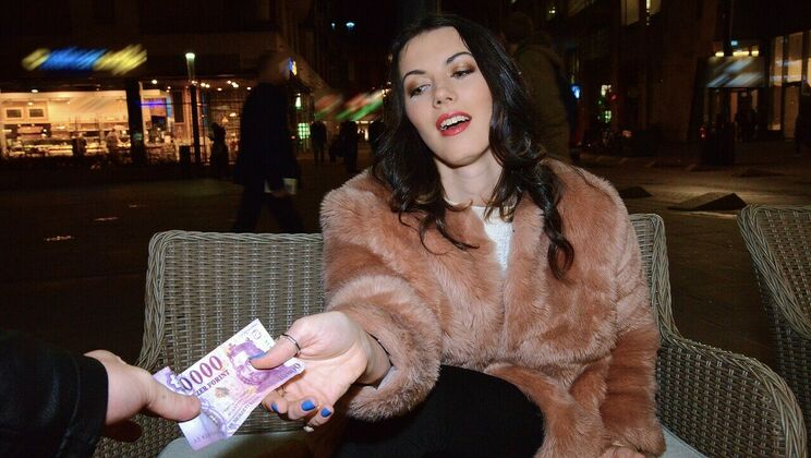 [PublicPickups] - Euro Girls Love Doggystyle - Sarah Highlight