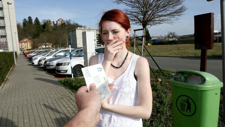 Her Cash Reward is Fucking a Stranger