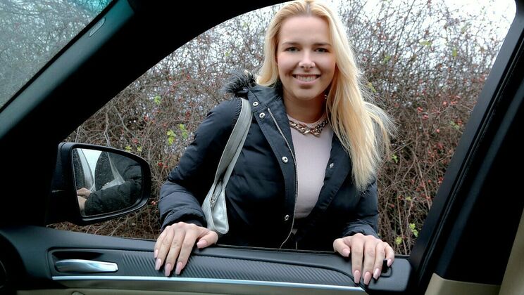 [StrandedTeens] - Nikky Dream Blows and Fucked in Car - Nikky Dream