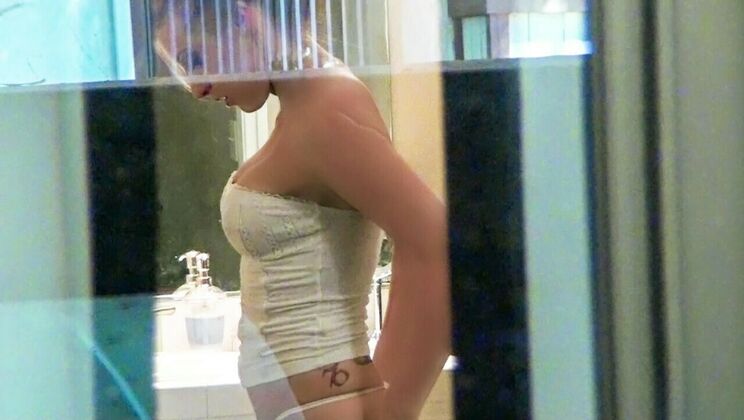 [PervsOnPatrol] - Sucking and Fucking in the Sun - Jack Vegas - Athena Angel