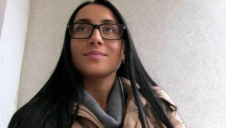 [PublicPickups] - Stairwell Seduction with Anna Rose - Anna Rose