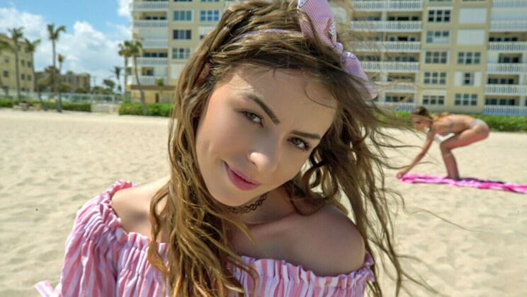 [MOFOSLab] - Tattooed Blonde's POV Beach Bang