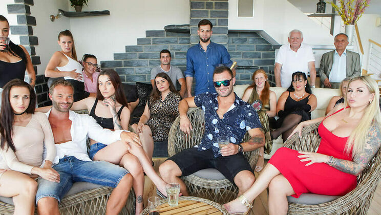 [FamilyScrew] - Blown Away by Step Family Love - Nicole Love - Daphne Klyde - Jarushka Ross - Yvonne - Casey - Inna - Koko Blond - Keira Flow - Dirty Gunther - Ginger Mi - Paula Ven