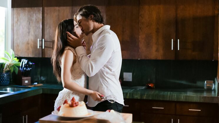 Brunette Chef Blowjob