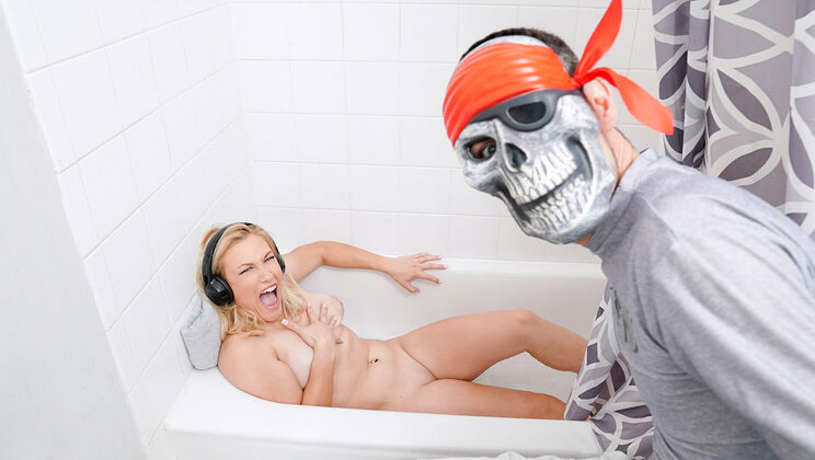 [SisLovesMe] - Brother Sister Prank Battle