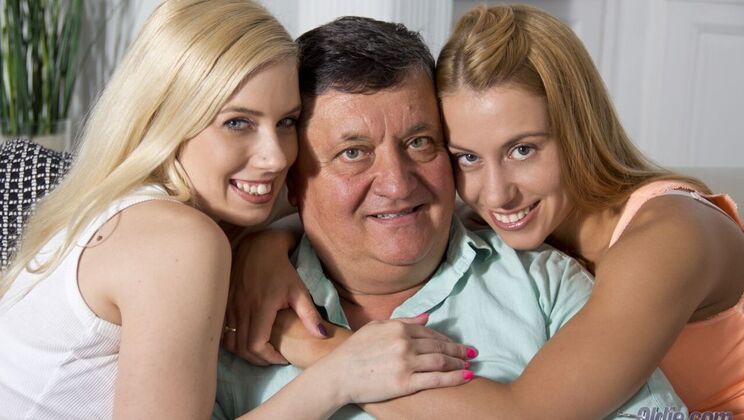 [Oldje] - Deepthroat Threesome with Blonde Blowjob Queens