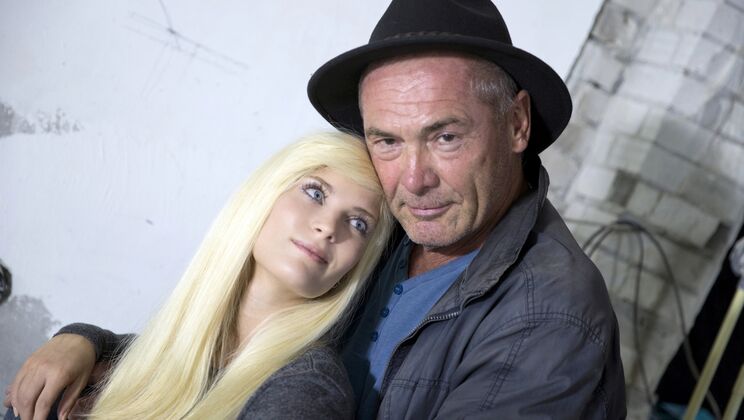 Candee's X-Rated Adventure: Nico & Her