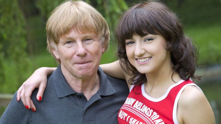 [Oldje] - Grandpa Gets a Blowjob from Young Girl