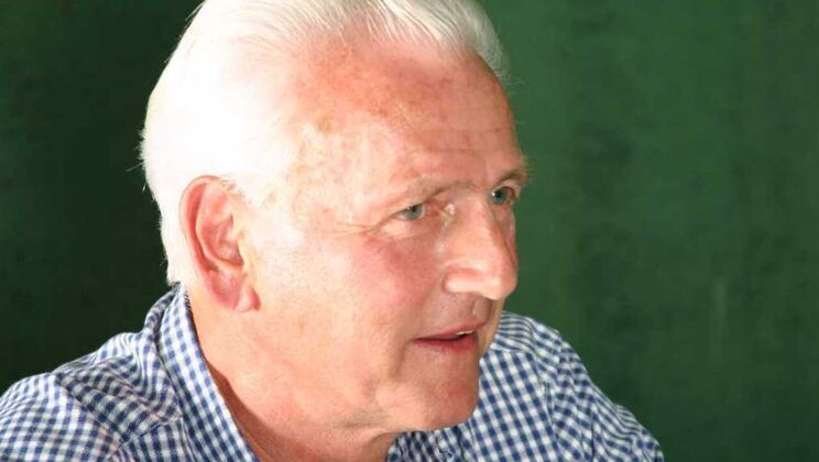 The Young Loser Seduces Kate