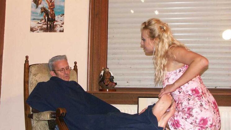 [Oldje] - Doggystyle Massage with Big Tits