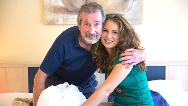 [Oldje] - Housekeeper's Dirty Little Secret