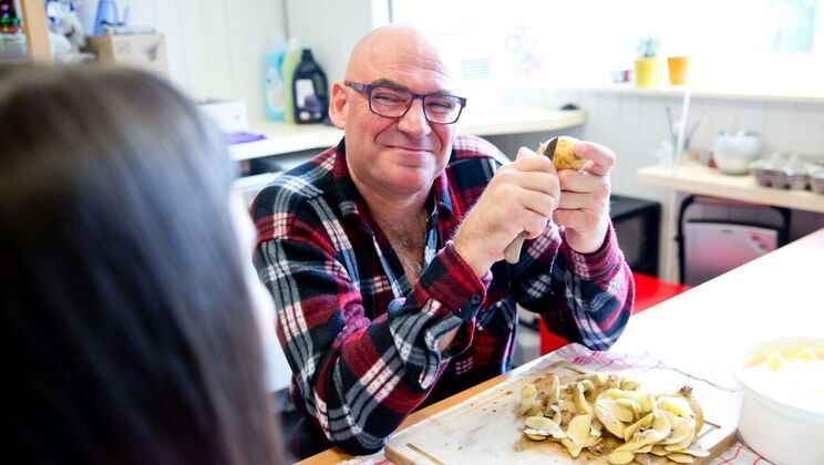 [Oldje] - Jan's Hardcore with Teen Brittney - Jan - Brittney Babe