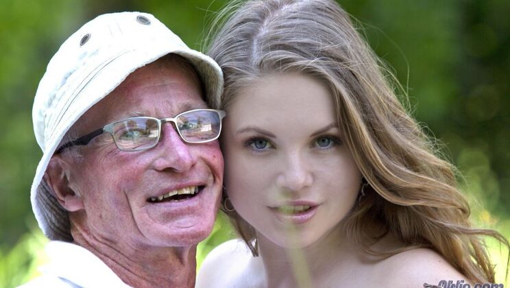 [Oldje] - Old Meets Young in a Balls Licking Frenzy - John - Alessandra Jane