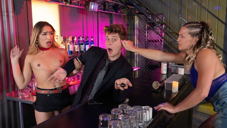 [TransAngels] - Latina Barmaid Blowjob - Michael DelRay - Paradise