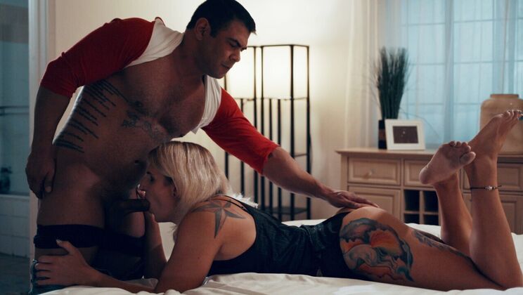 Ass Licking and Fucking with Summer Rayne and Draven Navarro