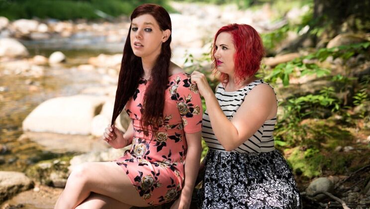 Rough Sex with Bad Girls Mz Berlin and Chelsea