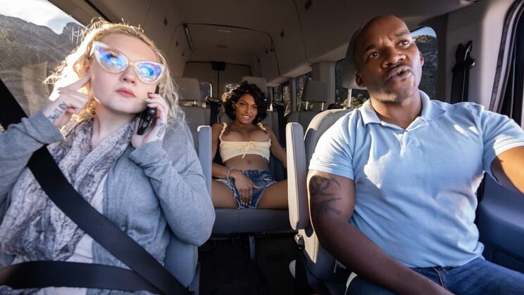 [TransAngels] - Big Tits Porno with Smash Thompson - Lola Morena - Smash Thompson